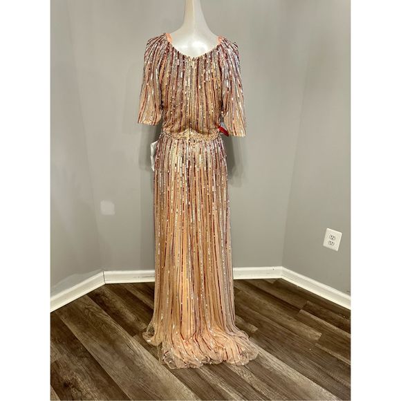 MAC DUGGAL SHORT SLEEVE OMBRE SEQUINED EVENING GOWN - Picture 9 of 11